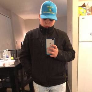 Meet your Posher, Leonel